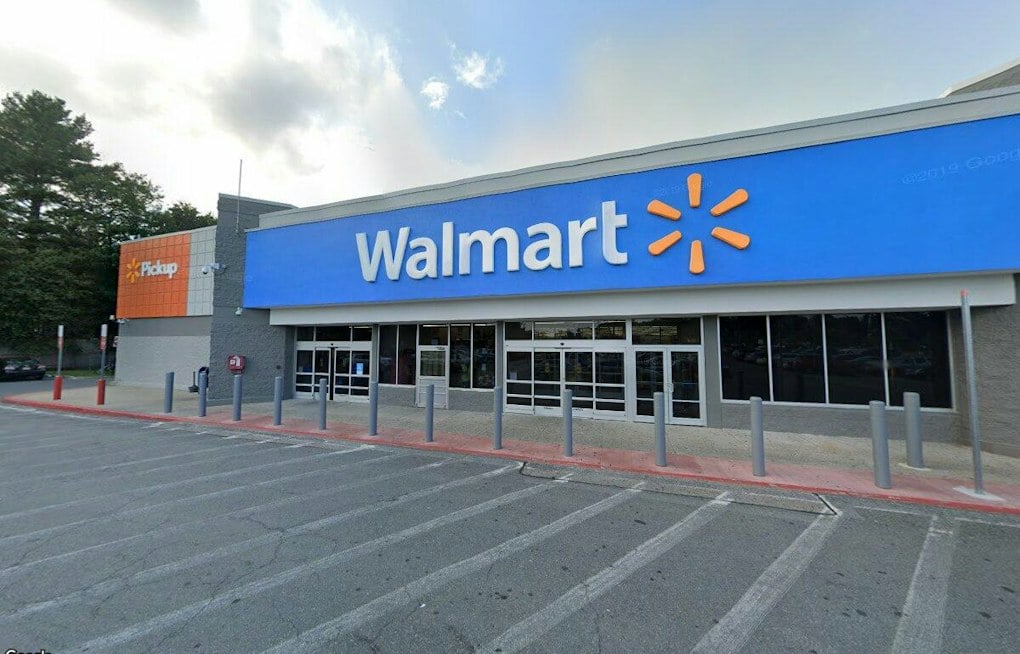 Loaded Gun Falls From Brockton Teen's Waistband During Abington Walmart Chase