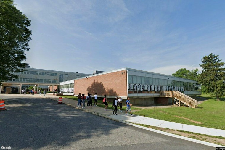 Loaded Gun Pulled From Woodlawn High After Verbal Fight Turns Tense