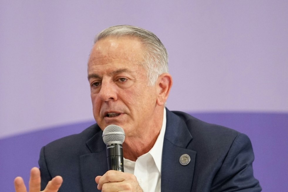 Lombardo Pitches 12% School Funding Hike as Nevada Districts Face Budget Gaps