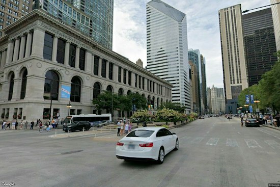 Loop CTA Bus Attack on Senior Rider Leaves Chicago Police Hunting Female Suspect