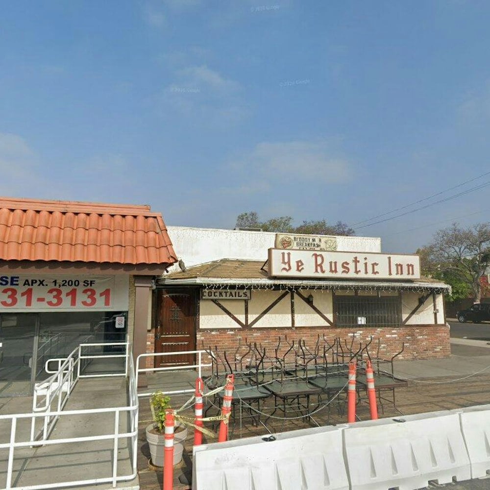 Los Feliz Dive Bar Ye Rustic Inn Fights to Save Patio, Avoid Layoffs