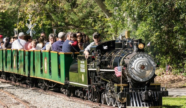 Los Gatos Drops Cars From Fantasy of Lights, Sparking Backlash Over Lost Tradition