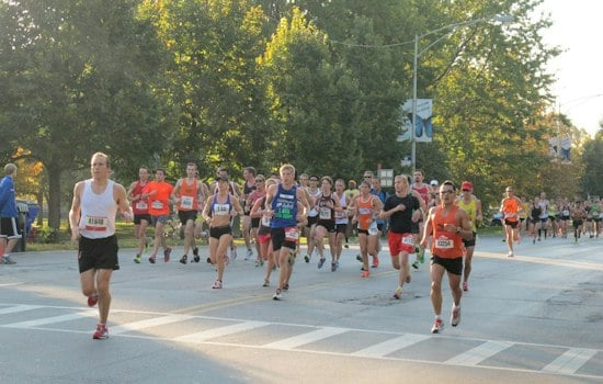 Love Island Alum Elan Bibas Chases 12 Races in 12 Months at Chicago Marathon