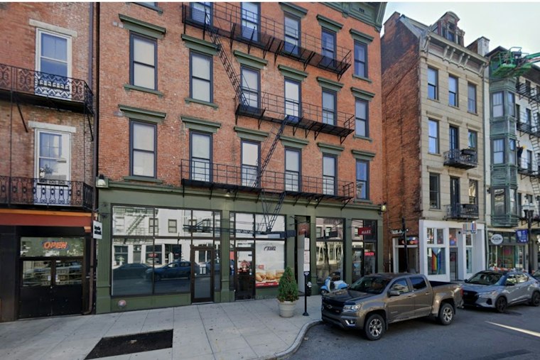 Lucky Dog OTR Vanishes Overnight, Leaving Main Street Without Its 3 A.M. Coneys