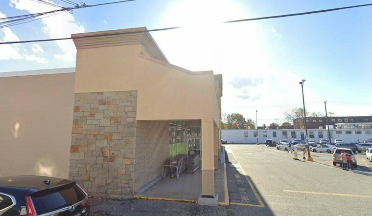 Machete Fight Erupts in Pawtucket Supermarket Lot, Spills Onto Avenue