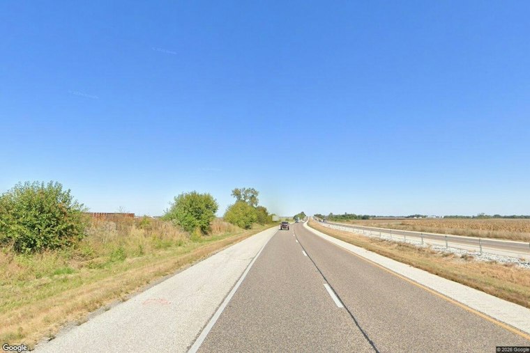 Madison County Van Driver Dies as Fiery I-55 Crash Shuts Down Southbound Lanes