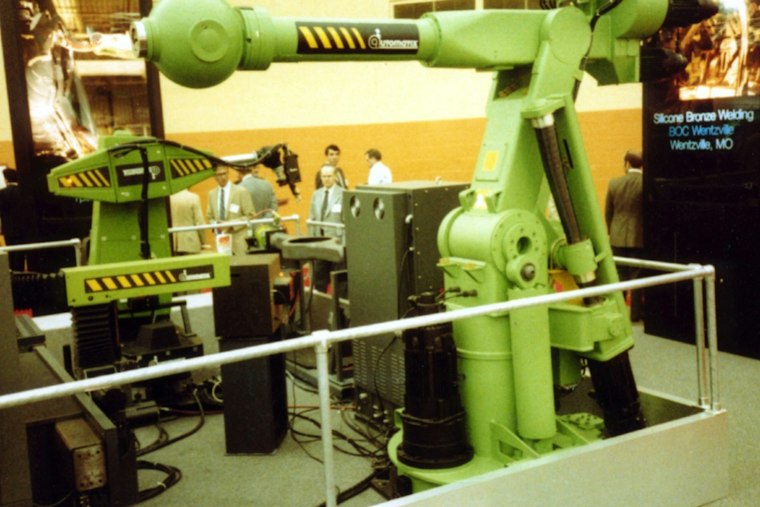 Madison Heights Lands Robot Maker's U.S. HQ to Court Detroit Automakers