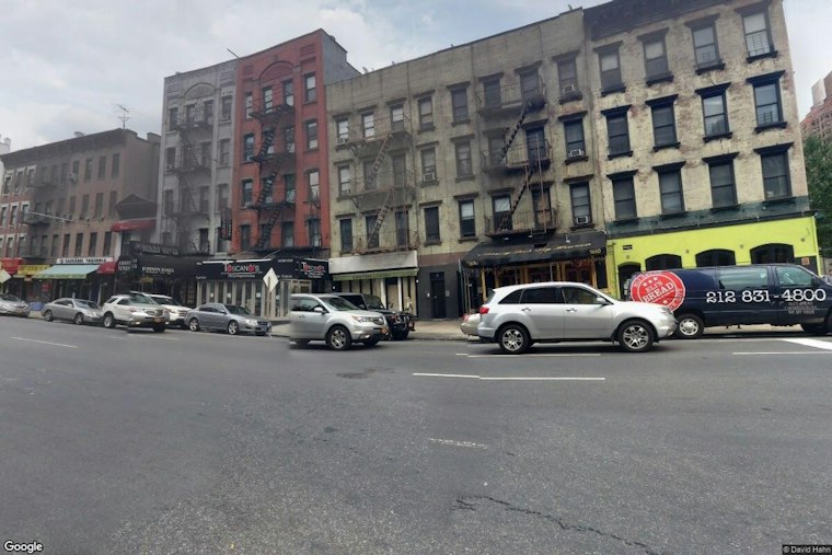 Madrid Froyo Chain Myka Lands on Upper East Side's Crowded Second Avenue