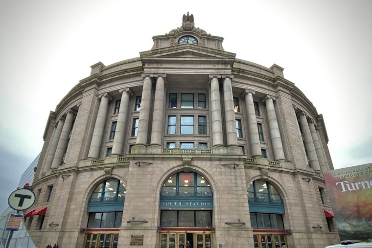 Magellan Plans Friday Charter Service Between Boston and New York
