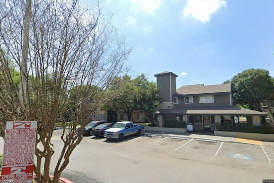 Major Apartment Blaze on San Antonio's West Side Completely Extinguished