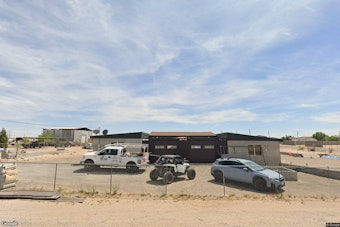 Man, 37, Flees Into Desert After Chase, Faces Parole Hold