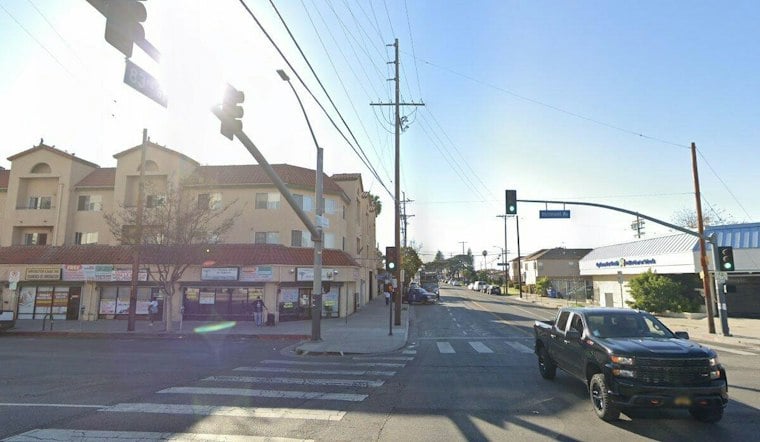 Man, 40, Stabbed to Death in Vermont Knolls