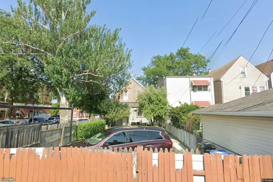 Man Dies After Shoulder Shooting in Little Village