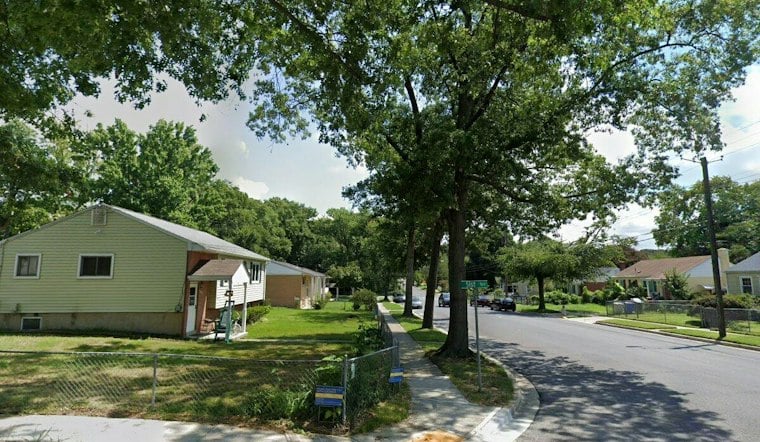Man Fatally Stabbed Inside College Park Home, No Suspect Identified
