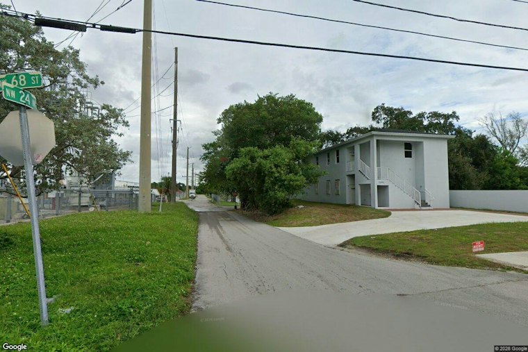 Man Found Dead Near Northwest Miami-Dade Park, Homicide Detectives Called In