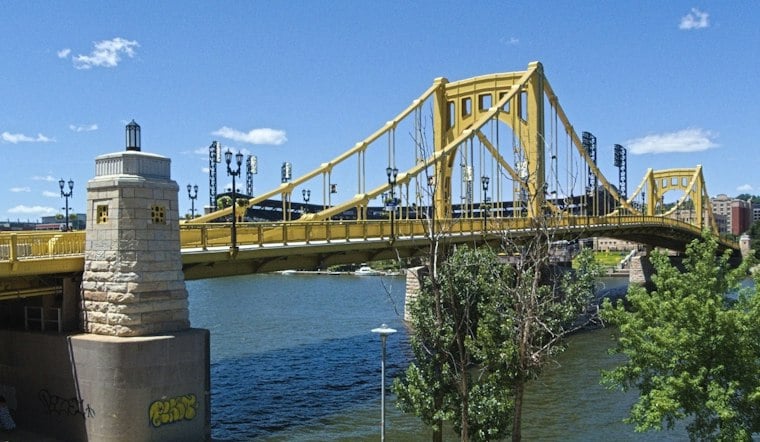 Man Pulled From Allegheny River Near Downtown Bridges Dies at Hospital