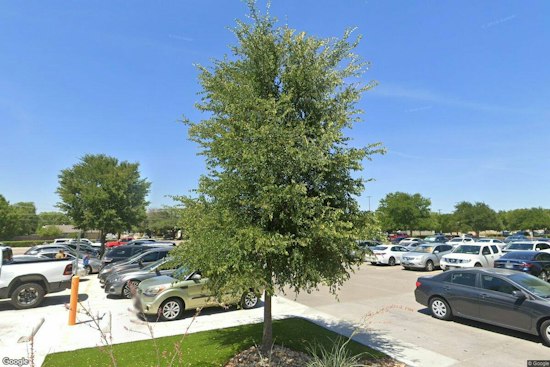 Man Shot in Leg at Arlington Shopping Center, Tow Truck Driver Raises Alarm