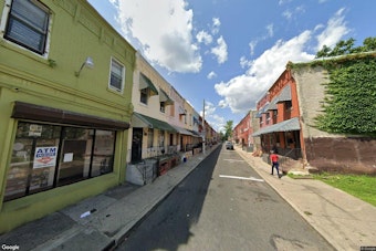 Man Shot Multiple Times Dies On North Gratz Street, Homicide Probe Opens