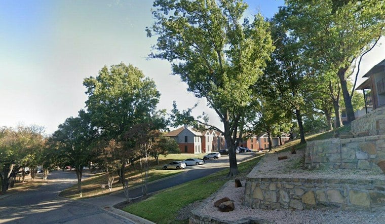 Man Shot Near Highland Cove Apartments in Waco, No Suspect Arrested