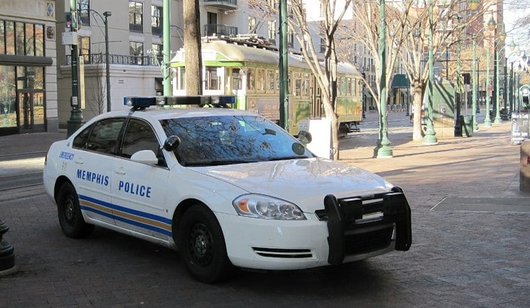 Man Shot Outside Paradise Lounge After Gun Threat, Police Say