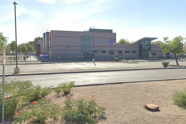 Man Stabbed Near Tempe Elementary School, Suspect Detained After Fleeing