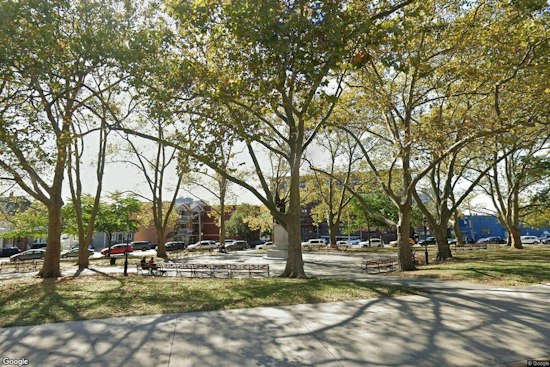 Man Stabbed to Death in Jamaica Estates Park Before Dawn, No Arrests Made