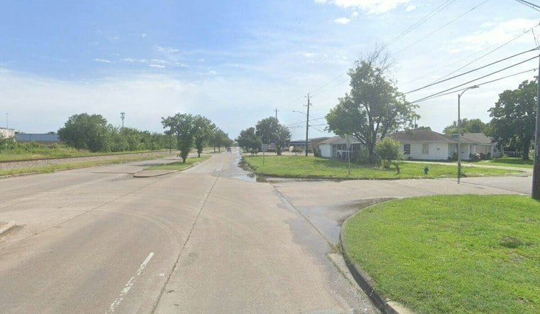 Man, Woman Shot in Neck Outside SE Houston Club After Gunfire Exchange
