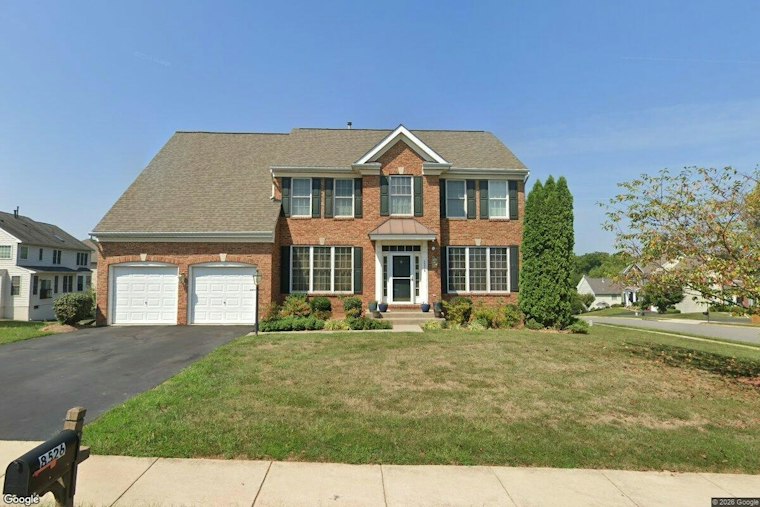 Manassas Officer Shoots Pit Bull Dead After Backyard Mauling Turns On Police