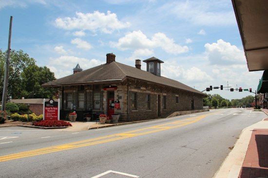 Marietta and Jonesboro Team Up for Gone With the Wind's 90th Jubilee Weekend