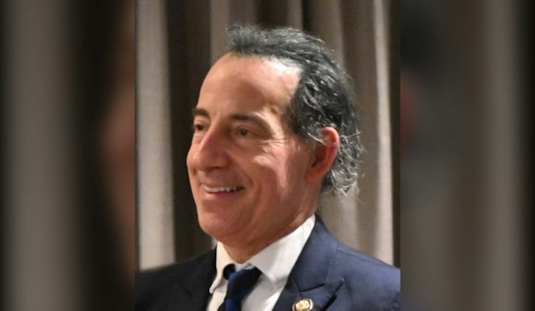 Maryland's Raskin Pushes Congress on Book Bans as Somerset Fight Drags On
