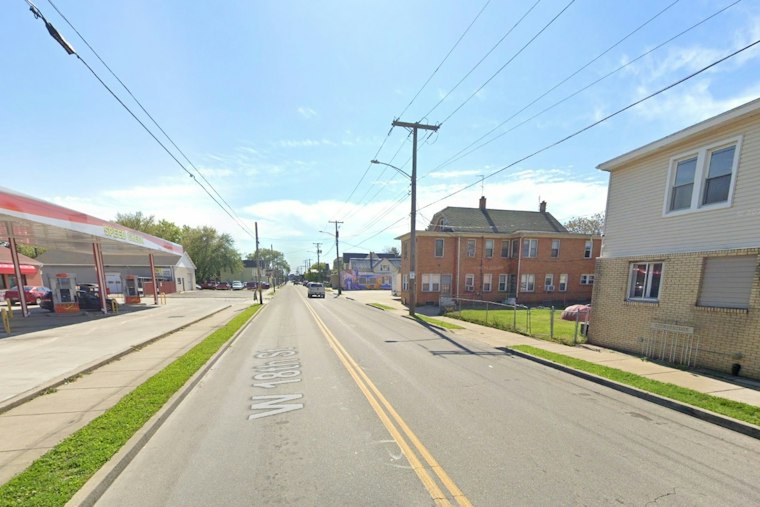 Masked Attacker Stabs Erie Man in Stomach, Cops Find No Blood or Suspects