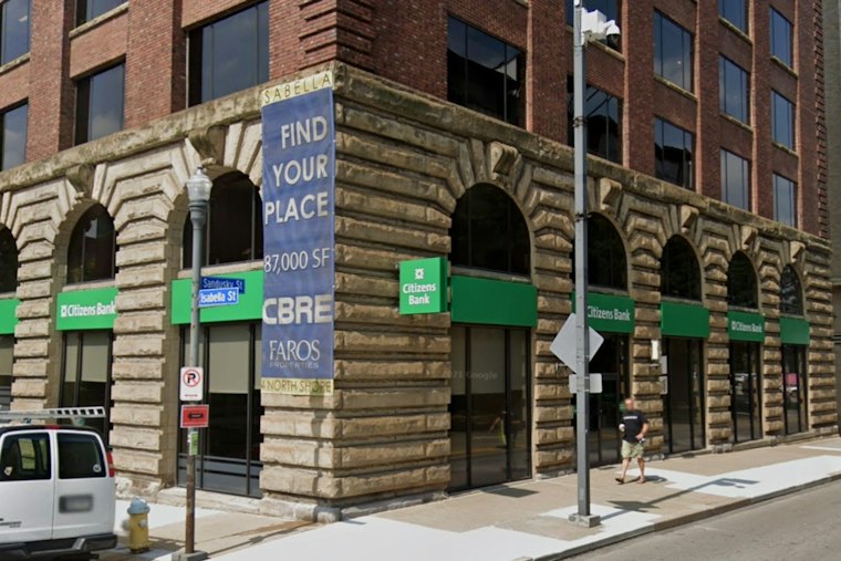 Masked Gunman Robs North Shore Bank, Flees as FBI Floods Pittsburgh Scene