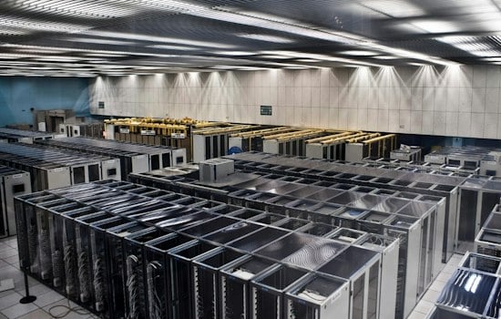 McHenry County Weighs 12-Month Data Center Freeze Amid Water Fears