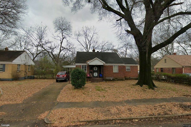 Memphis Man Held To State After Texting He'd 'Have to Shoot' His Roommate