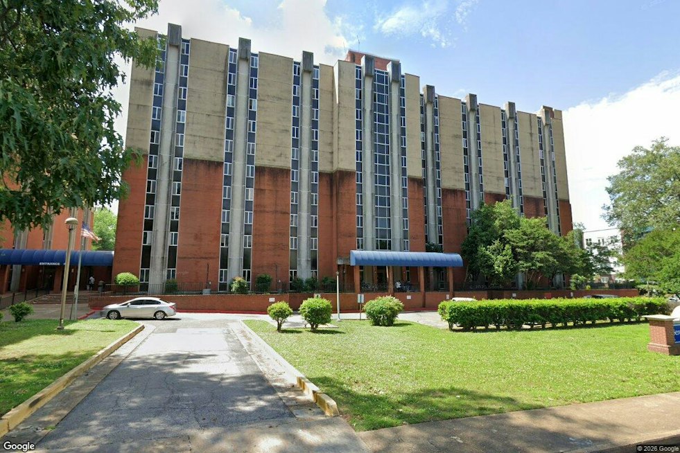 Memphis Seniors Trapped for Days as Elevators Fail at Two Towers This Week