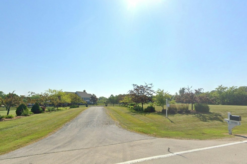 Mequon Horse Estate With Indoor Arena Sells for $3.6 Million