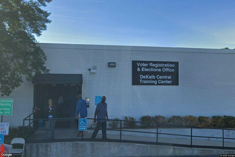 Metro Atlanta Mail Ballot Delays May Hit 10,000 Voters With Election Day Looming