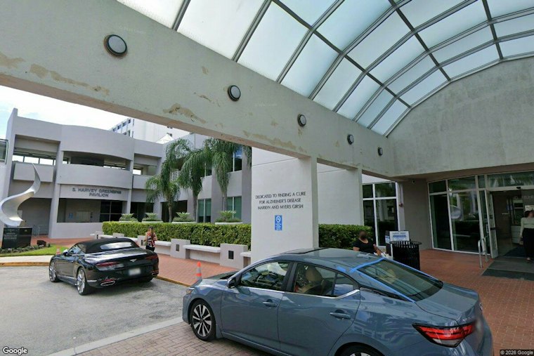 Miami Beach Surgeon Performs South Florida's First Scar-Hidden Mastectomy
