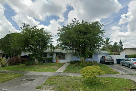 Miami-Dade Deputies Search for Missing 79-Year-Old Woman, Family Hasn't Heard From Her