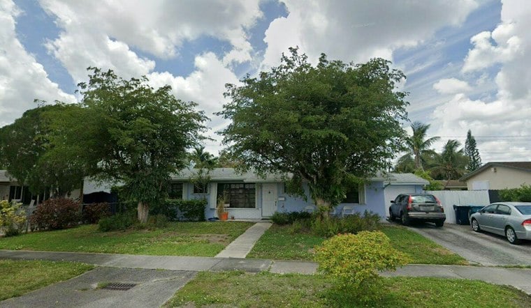 Miami-Dade Deputies Search for Missing 79-Year-Old Woman, Family Hasn't Heard From Her