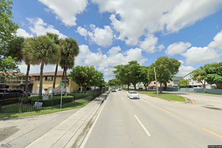 Miami-Dade Man Pulls Sword in Fence Dispute, Threatens to Behead Contractor