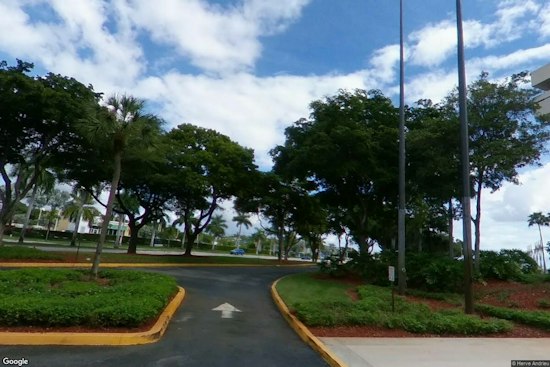 Miami-Dade Weighs 800-Unit Workforce Housing Proposal Near West Dade Center