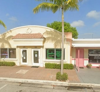 Miami Springs Romance Bookstore Steamy Lit Shuts Down After Just Nine Months