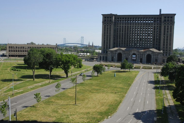Michigan Central Station Throws Free Halloween, Día de los Muertos Bash This Weekend