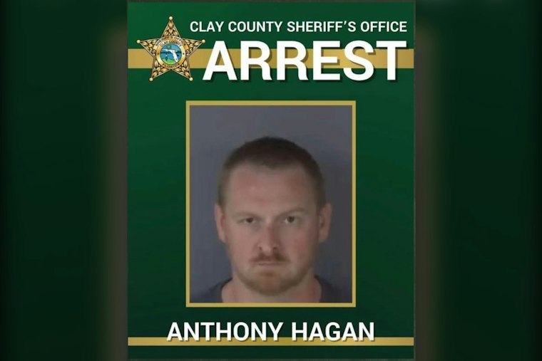 Middleburg Man Arrested After Waving AR-15 at Neighbors