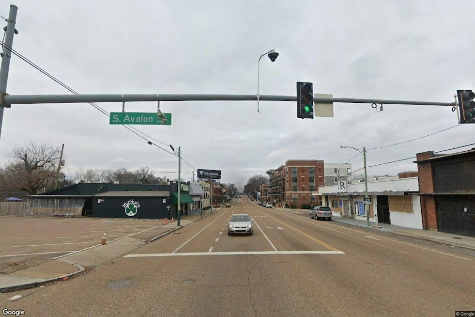 Midtown Memphis Crosswalk Gets Artsy Makeover at Madison and Avalon
