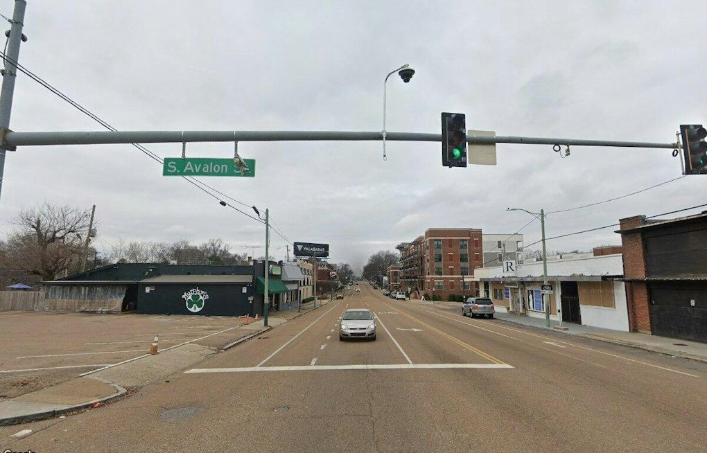 Midtown Memphis Crosswalk Gets Artsy Makeover at Madison and Avalon