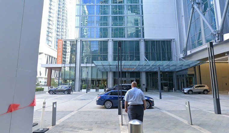 Midtown's Epicurean Hotel Sells Out Rooftop Food Fest With 25-Plus Restaurants