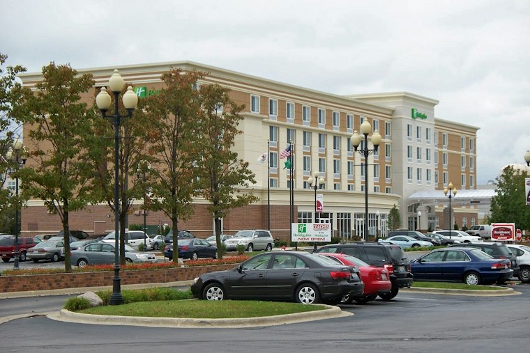 Midway Hotel Empire Sells for $68M, Half What RLJ Paid Back in 2006