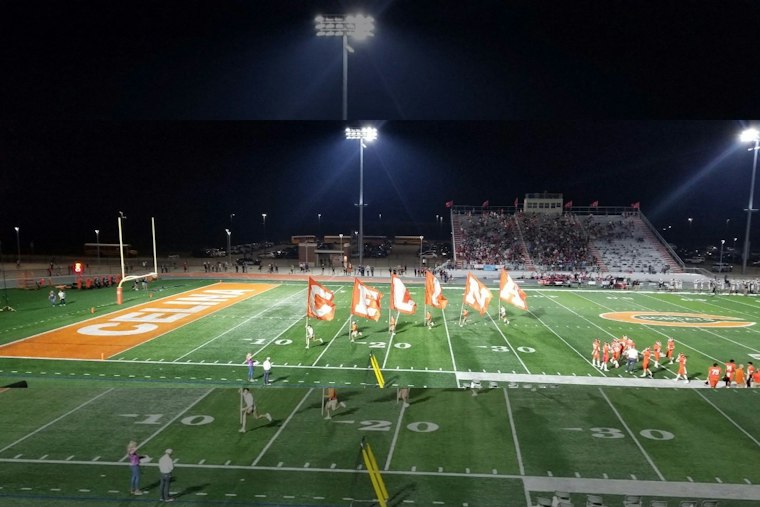 Millsap Junior Scores Six Touchdowns on Day Coach Dad Dies